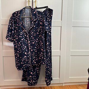 DRAPER JAMES Linda Short Sleeved Pajama Set in Navy Hearts- Size 2X